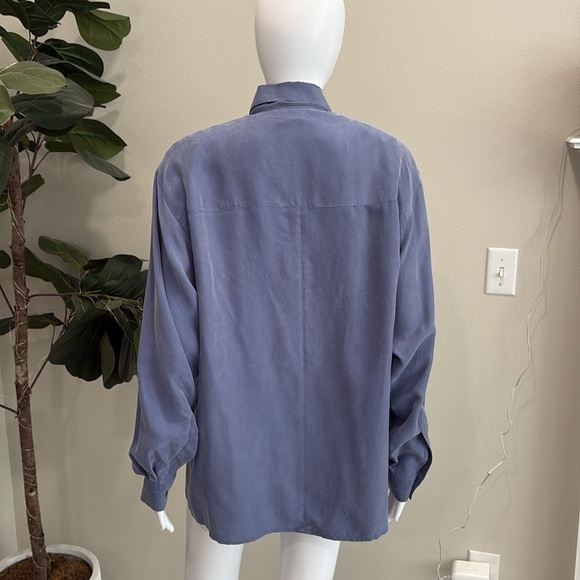 2567 100% Silk Long Sleeve Hidden Button Down Shirt Womens Size 12 Dusty Blue - Picture 10 of 12